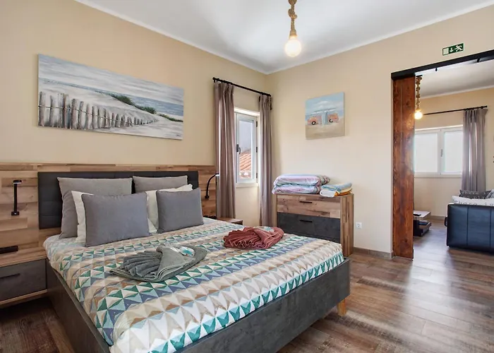 Away From Апартаменты